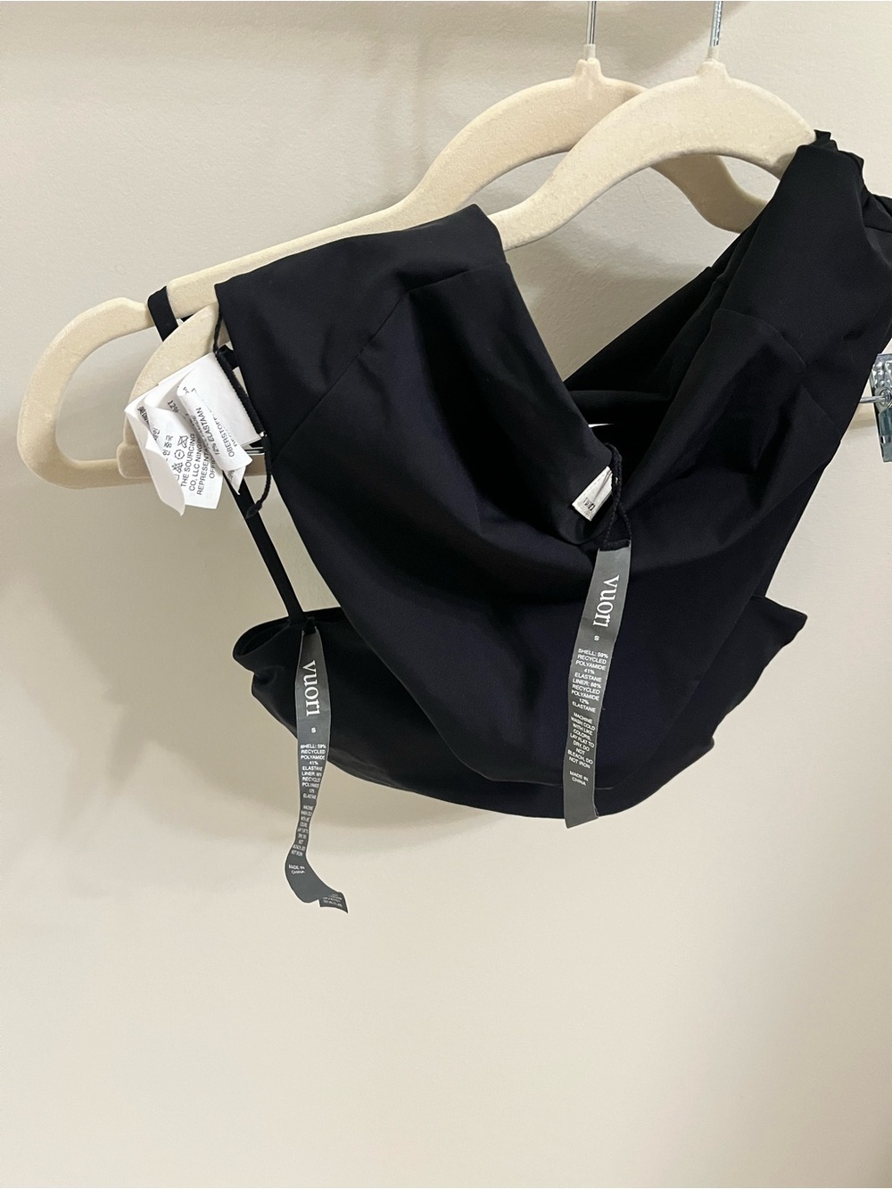 Vuori Dune Bikini Set – Black – Size Small – Retails $136 - Picture 6 of 6